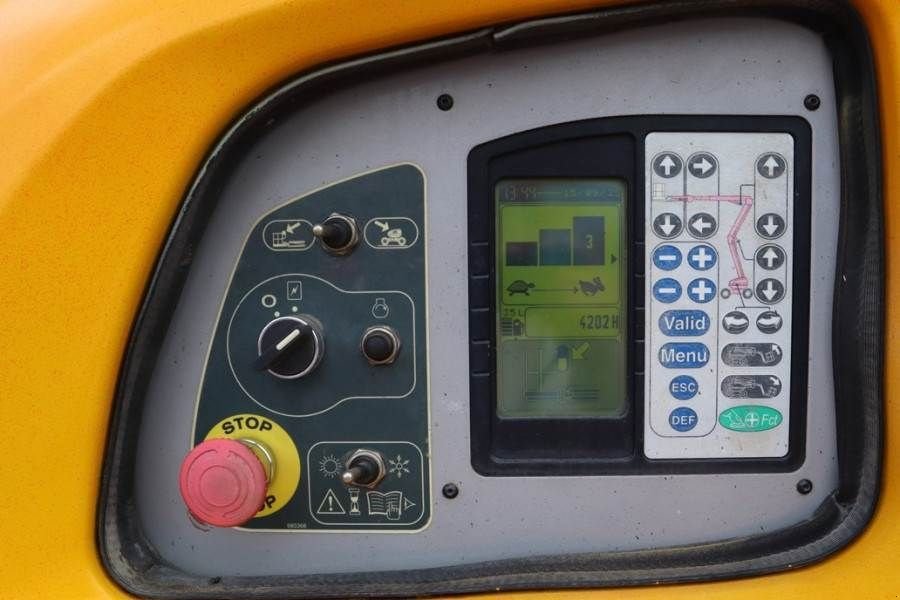 Teleskoparbeitsbühne типа Manitou 160ATJ Diesel, 4x4x4 Drive, 16m Working Height, 8., Gebrauchtmaschine в Groenlo (Фотография 4)