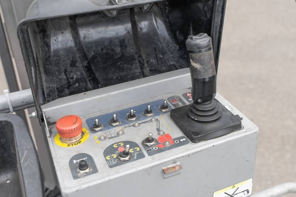 Teleskoparbeitsbühne типа Manitou 170 AETJL, Gebrauchtmaschine в Moerbeke (Фотография 11)