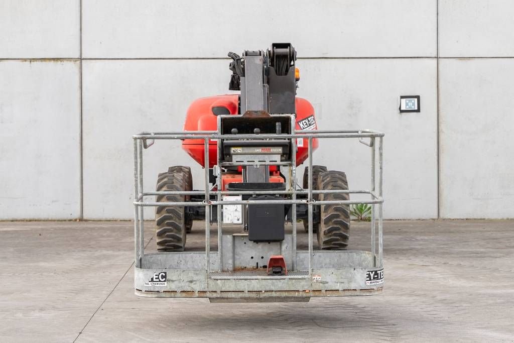 Teleskoparbeitsbühne от тип Manitou 180 ATJ, Gebrauchtmaschine в Moerbeke (Снимка 3)