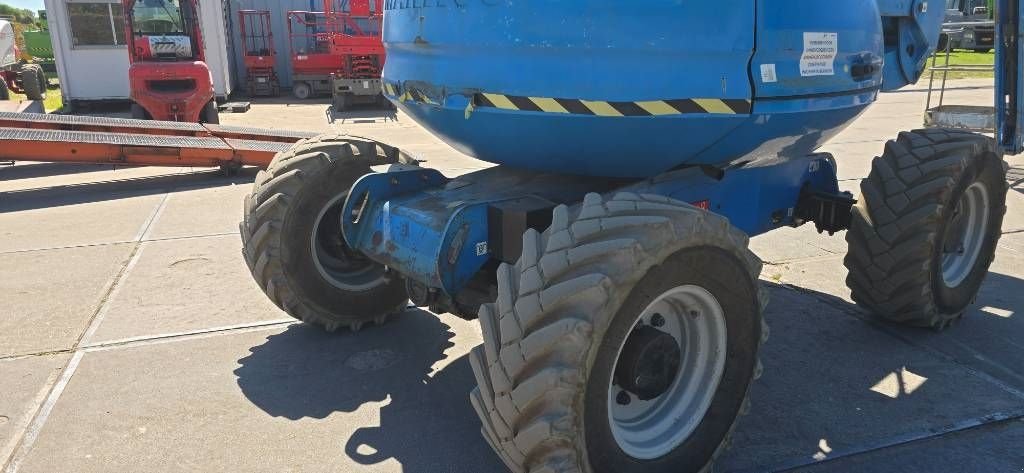 Teleskoparbeitsbühne типа Manitou 200 ATJ 20m hoogwerker 4x4 diesel knikarm 200ATJ, Gebrauchtmaschine в Hooge mierde (Фотография 9)