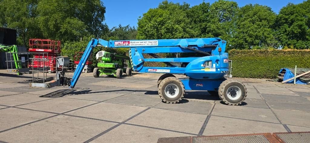 Teleskoparbeitsbühne типа Manitou 200 ATJ 20m hoogwerker 4x4 diesel knikarm 200ATJ, Gebrauchtmaschine в Hooge mierde (Фотография 2)