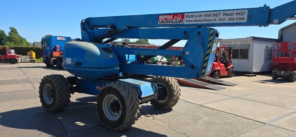 Teleskoparbeitsbühne типа Manitou 200 ATJ 20m hoogwerker 4x4 diesel knikarm 200ATJ, Gebrauchtmaschine в Hooge mierde (Фотография 5)