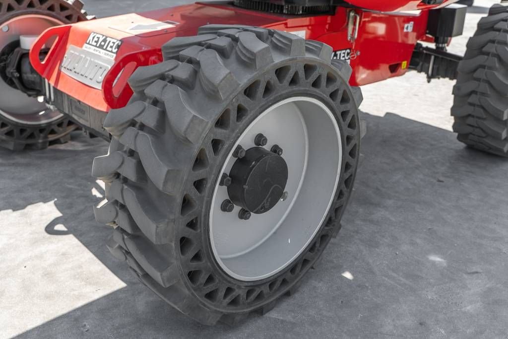 Teleskoparbeitsbühne tip Manitou 200 ATJ, Gebrauchtmaschine in Moerbeke (Poză 10)