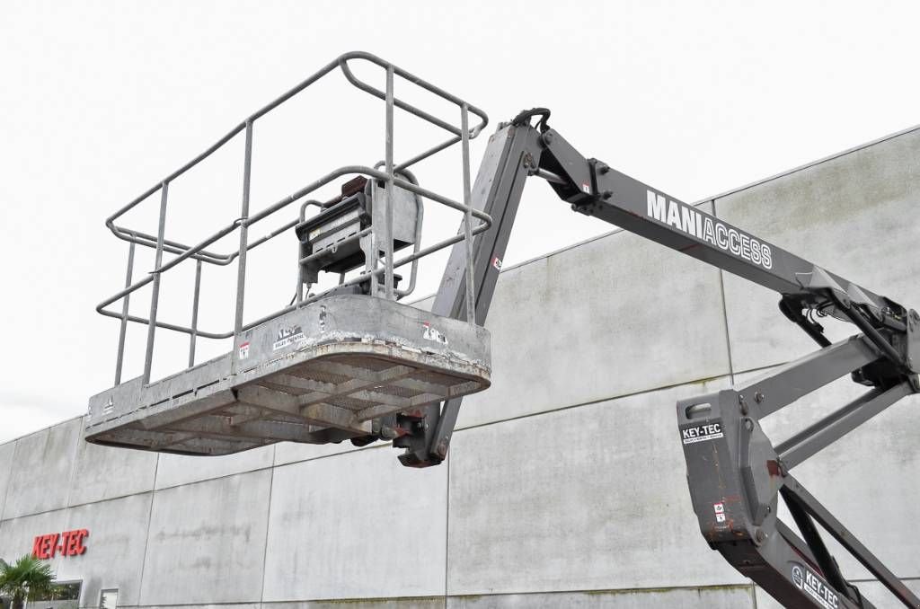 Teleskoparbeitsbühne tip Manitou 200 ATJ, Gebrauchtmaschine in Moerbeke (Poză 9)