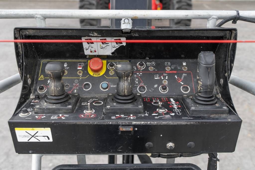 Teleskoparbeitsbühne του τύπου Manitou 220 TJ, Gebrauchtmaschine σε Moerbeke (Φωτογραφία 11)