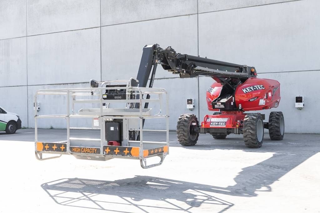 Teleskoparbeitsbühne типа Manitou 220 TJP, Gebrauchtmaschine в Moerbeke (Фотография 1)