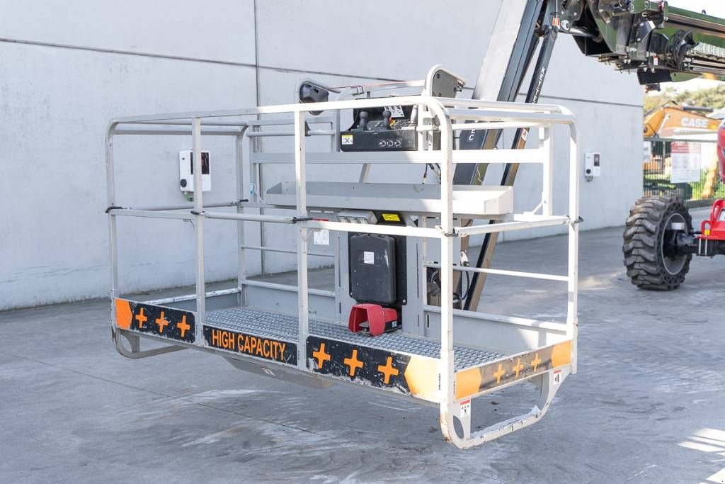 Teleskoparbeitsbühne типа Manitou 220 TJP, Gebrauchtmaschine в Moerbeke (Фотография 7)