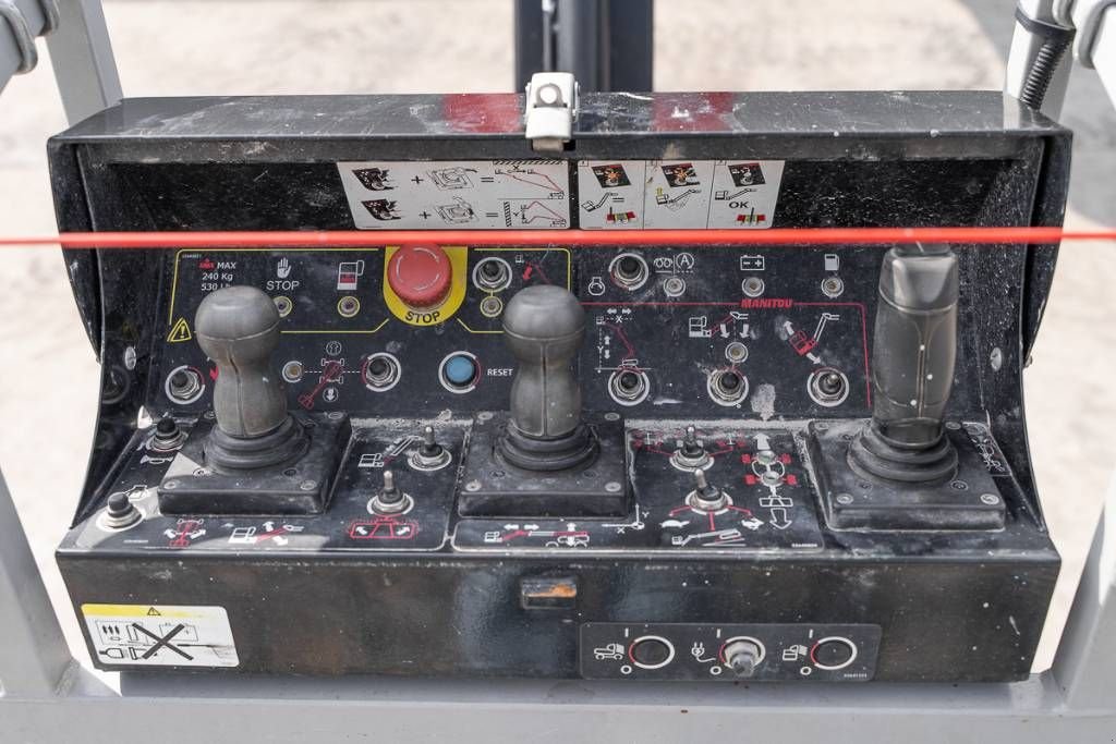 Teleskoparbeitsbühne typu Manitou 280 TJ, Gebrauchtmaschine v Moerbeke (Obrázek 11)