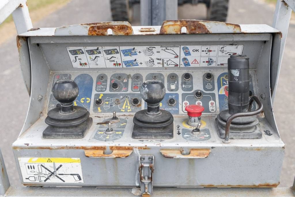 Teleskoparbeitsbühne van het type Manitou 280 TJ, Gebrauchtmaschine in Moerbeke (Foto 11)