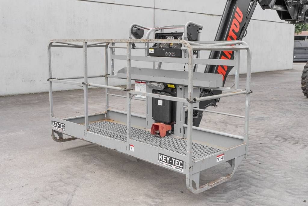 Teleskoparbeitsbühne del tipo Manitou 280 TJ, Gebrauchtmaschine In Moerbeke (Immagine 9)