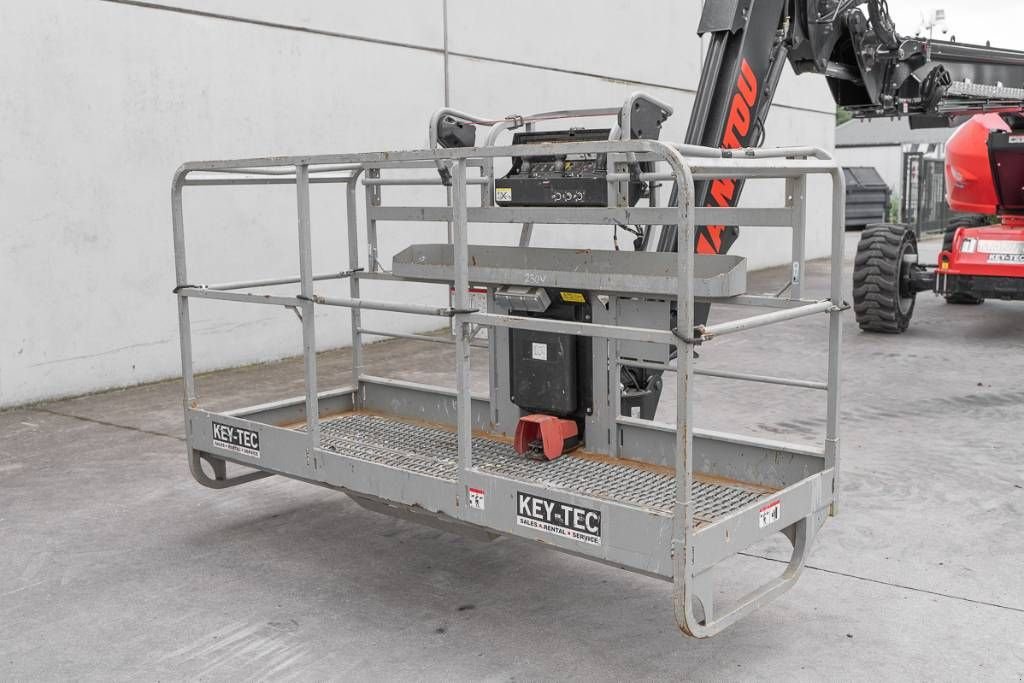 Teleskoparbeitsbühne типа Manitou 280 TJ, Gebrauchtmaschine в Moerbeke (Фотография 9)