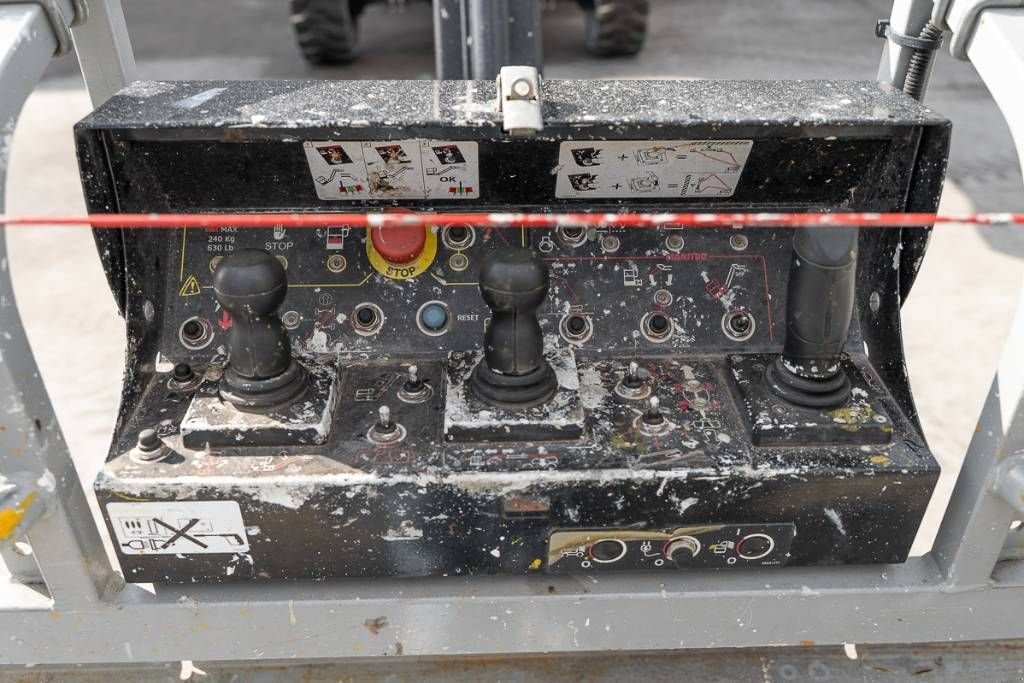 Teleskoparbeitsbühne типа Manitou 280 TJ, Gebrauchtmaschine в Moerbeke (Фотография 11)