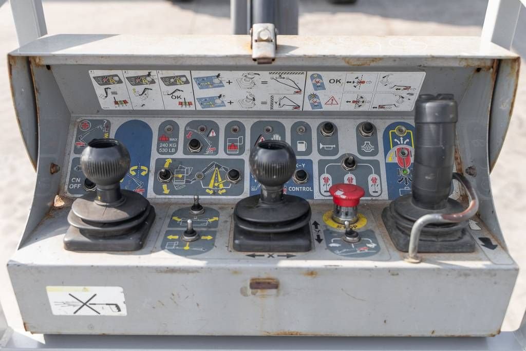 Teleskoparbeitsbühne typu Manitou 280 TJ, Gebrauchtmaschine v Moerbeke (Obrázek 11)