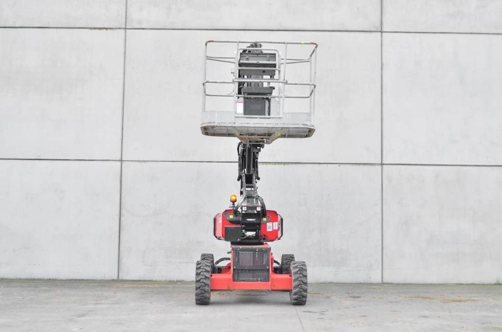 Teleskoparbeitsbühne του τύπου Manitou ManGo 12, Gebrauchtmaschine σε Moerbeke (Φωτογραφία 2)