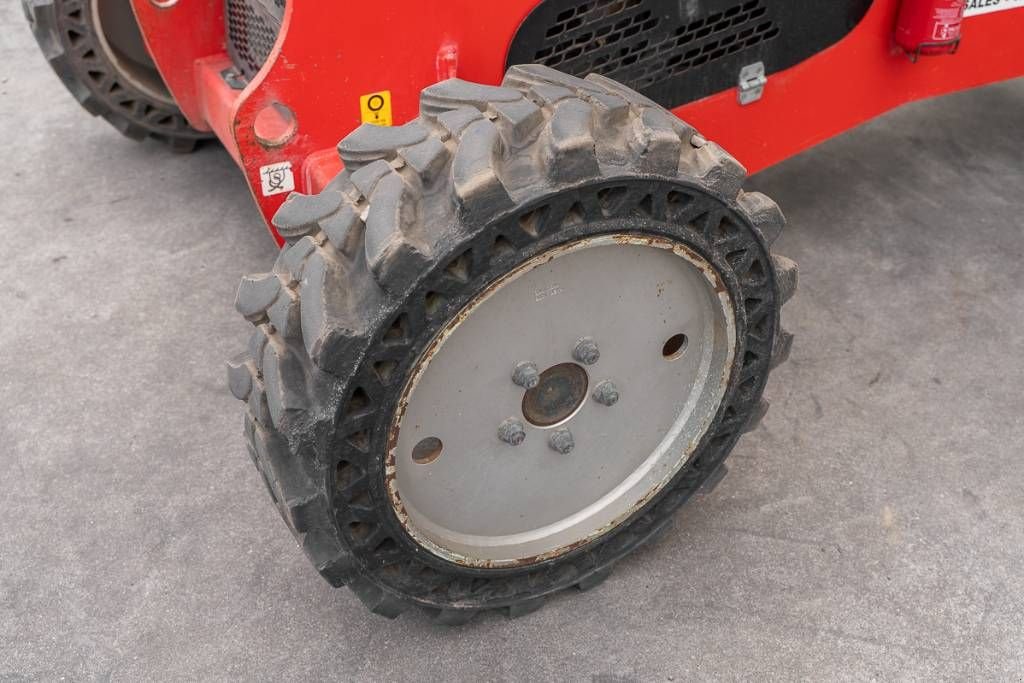 Teleskoparbeitsbühne типа Manitou ManGo 12, Gebrauchtmaschine в Moerbeke (Фотография 10)