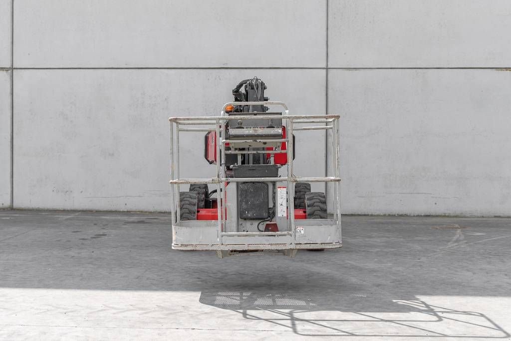 Teleskoparbeitsbühne tip Manitou ManGo 12, Gebrauchtmaschine in Moerbeke (Poză 2)