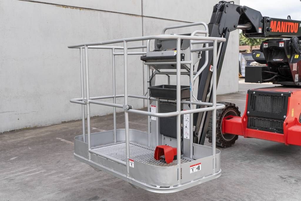 Teleskoparbeitsbühne του τύπου Manitou ManGo 12, Gebrauchtmaschine σε Moerbeke (Φωτογραφία 9)