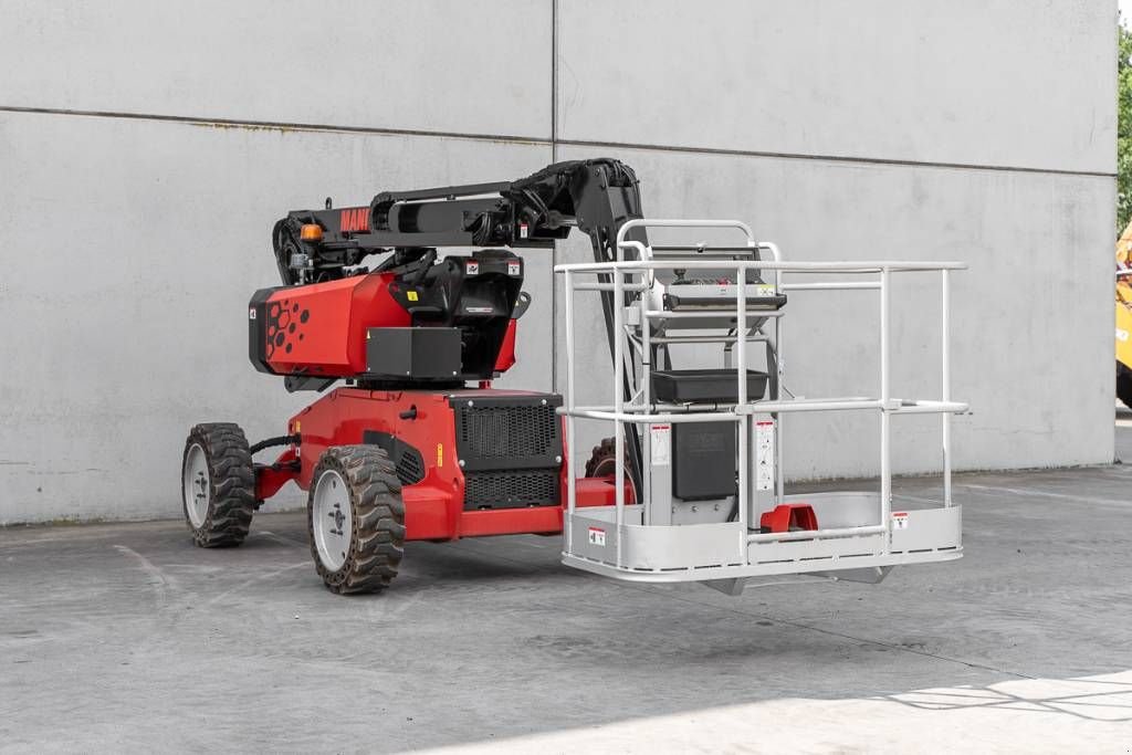 Teleskoparbeitsbühne του τύπου Manitou ManGo 12, Gebrauchtmaschine σε Moerbeke (Φωτογραφία 3)