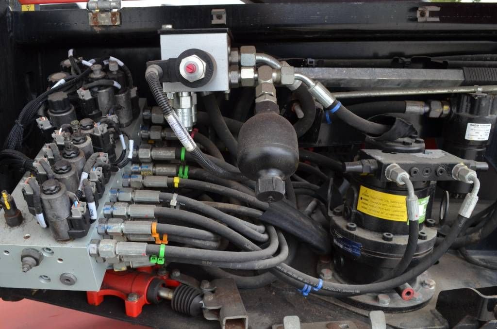 Teleskoparbeitsbühne van het type Manitou ManGo 12, Gebrauchtmaschine in Moerbeke (Foto 10)