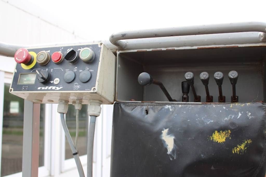 Teleskoparbeitsbühne des Typs Niftylift HR 12 N E, Gebrauchtmaschine in Rucphen (Bild 10)