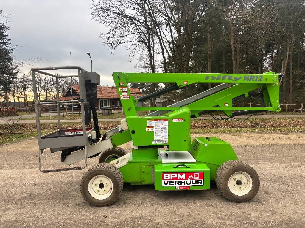 Teleskoparbeitsbühne des Typs Niftylift HR 12 NDE knikarmhoogwerker 12m nifty hoogwerker, Gebrauchtmaschine in Hooge mierde (Bild 1)