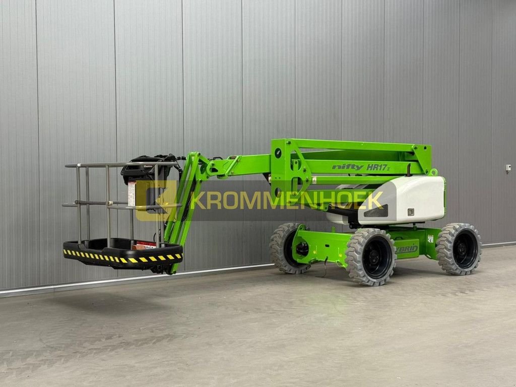 Teleskoparbeitsbühne des Typs Niftylift HR 17 Hybrid 4x4, Gebrauchtmaschine in Apeldoorn (Bild 9)