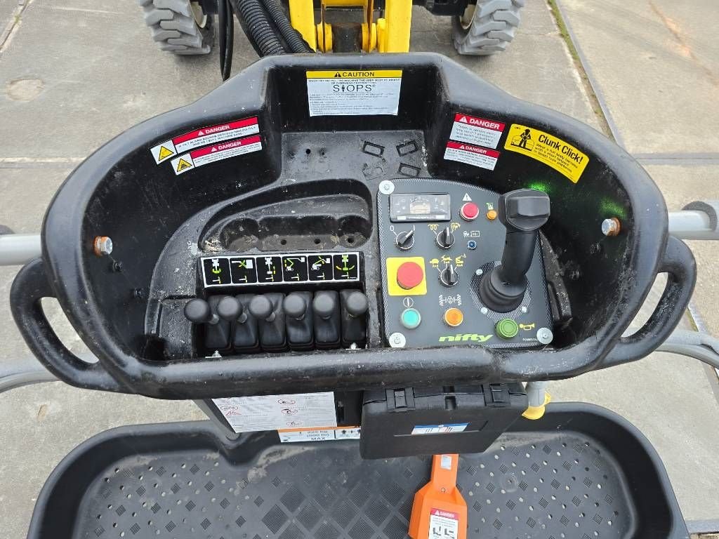 Teleskoparbeitsbühne типа Niftylift HR 21 HYBRID 21 knikarmhoogwerker nifty, Gebrauchtmaschine в Hooge mierde (Фотография 9)