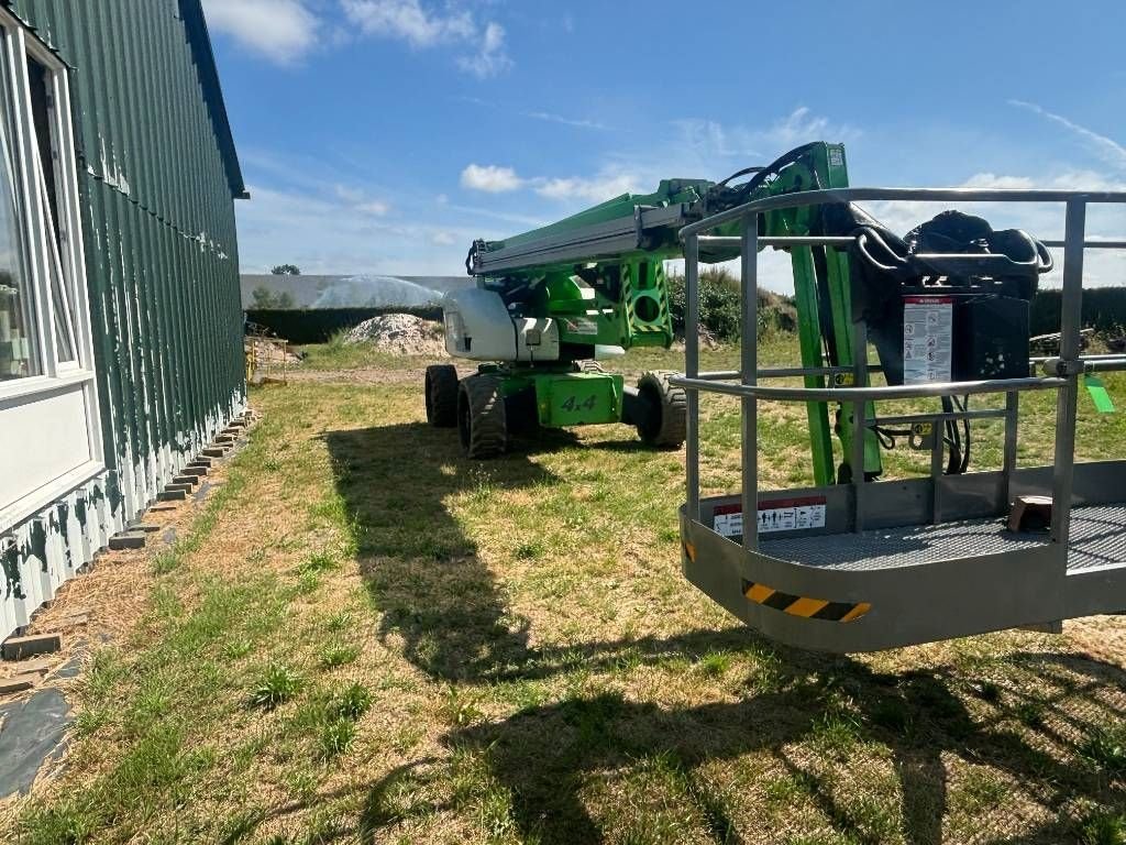 Teleskoparbeitsbühne des Typs Niftylift HR 28 hybrid 4x4 28m knikarmhoogwerker nifty, Gebrauchtmaschine in Hooge mierde (Bild 3)