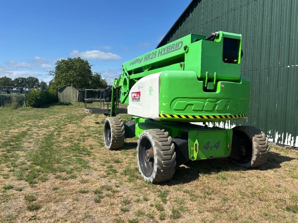 Teleskoparbeitsbühne des Typs Niftylift HR 28 hybrid 4x4 28m knikarmhoogwerker nifty, Gebrauchtmaschine in Hooge mierde (Bild 5)