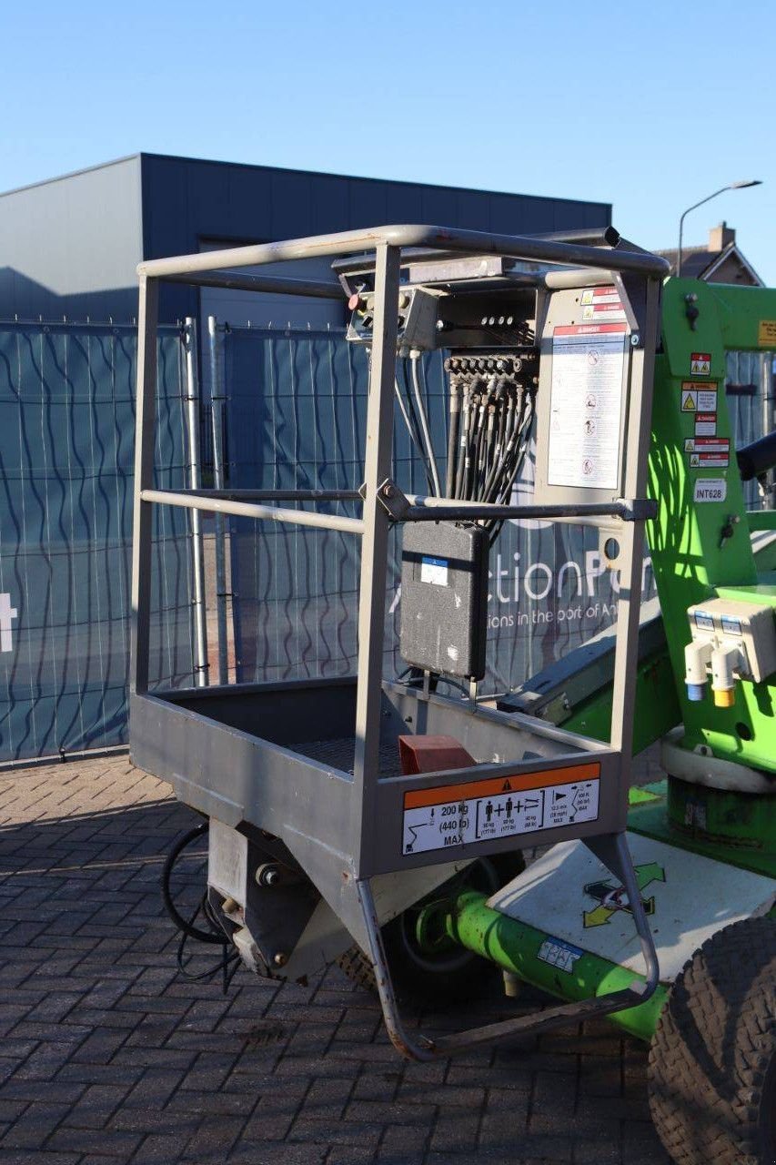 Teleskoparbeitsbühne du type Niftylift HR12NDE, Gebrauchtmaschine en Antwerpen (Photo 11)