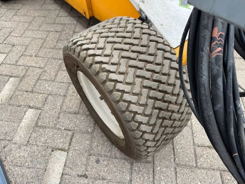 Teleskoparbeitsbühne vrste Niftylift HR12NE Hoogwerker Knikarmhoogwerker, Gebrauchtmaschine v Hedel (Slika 9)