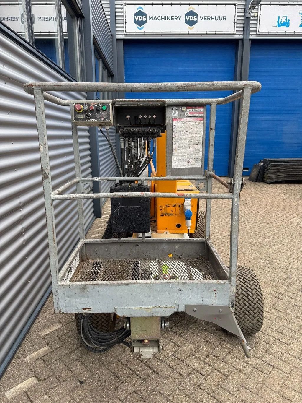 Teleskoparbeitsbühne типа Niftylift HR12NE Hoogwerker Knikarmhoogwerker, Gebrauchtmaschine в Hedel (Фотография 3)