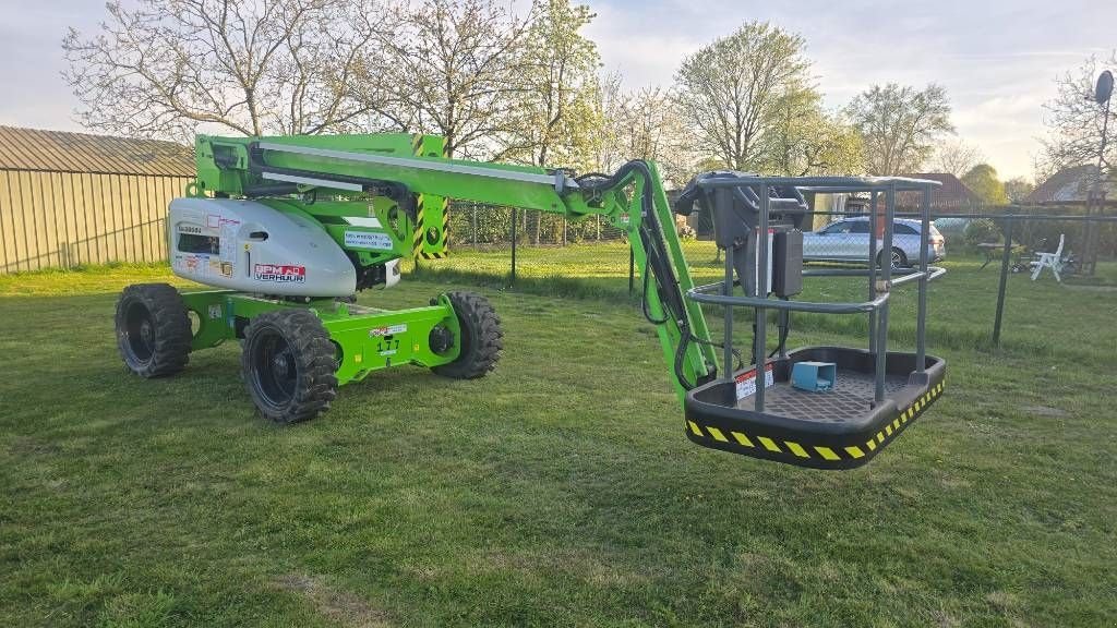 Teleskoparbeitsbühne типа Niftylift Hr15 knikarmhoogwerker 15m nifty telescoop 4x4, Gebrauchtmaschine в Hooge mierde (Фотография 2)