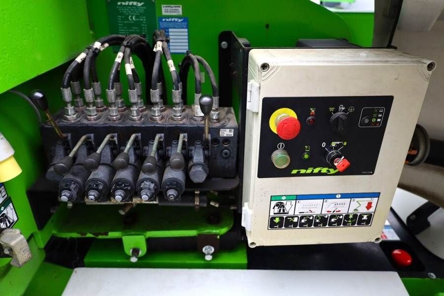 Teleskoparbeitsbühne типа Niftylift HR17N Hybrid MK3 Hybrid Battery & Diesel, 17m Work, Gebrauchtmaschine в Groenlo (Фотография 4)