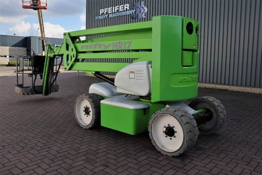Teleskoparbeitsbühne tip Niftylift HR17NDE HYBRIDE Hybrid Battery & Diesel, 17m Worki, Gebrauchtmaschine in Groenlo (Poză 4)
