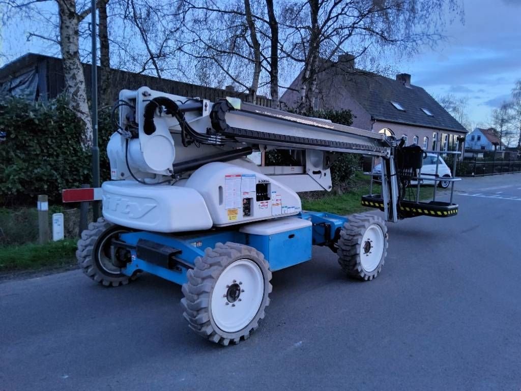 Teleskoparbeitsbühne des Typs Niftylift HR21 HYBRID 4x4 diesel elektro hoogwerker kniktele, Gebrauchtmaschine in Hooge mierde (Bild 2)