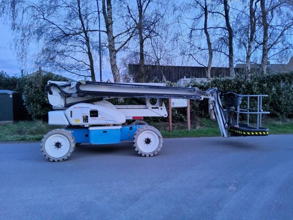 Teleskoparbeitsbühne des Typs Niftylift HR21 HYBRID 4x4 diesel elektro hoogwerker kniktele, Gebrauchtmaschine in Hooge mierde (Bild 3)