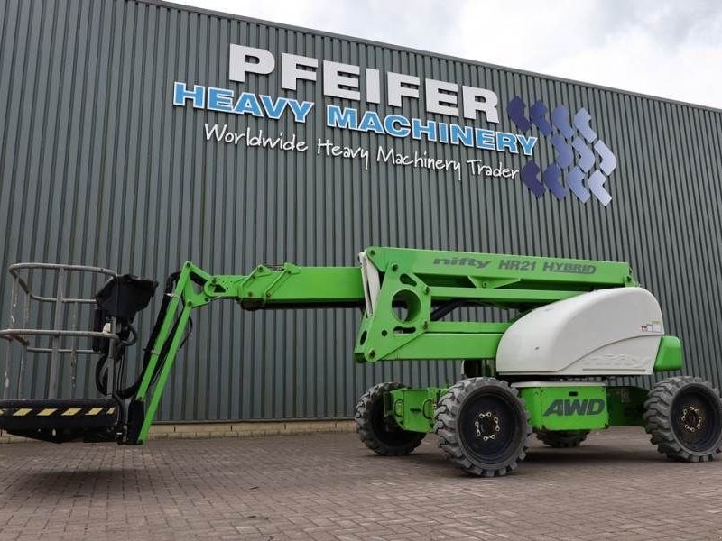 Teleskoparbeitsbühne des Typs Niftylift HR21 HYBRID Hybrid, 4x4 Drive, 21m Working Height,, Gebrauchtmaschine in Groenlo (Bild 1)