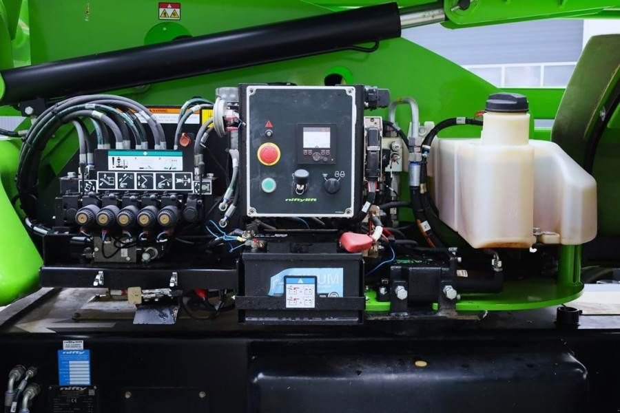 Teleskoparbeitsbühne типа Niftylift HR21D 4x4 MK2 Diesel, 4x4 Drive, 21m Working Heigh, Gebrauchtmaschine в Groenlo (Фотография 5)