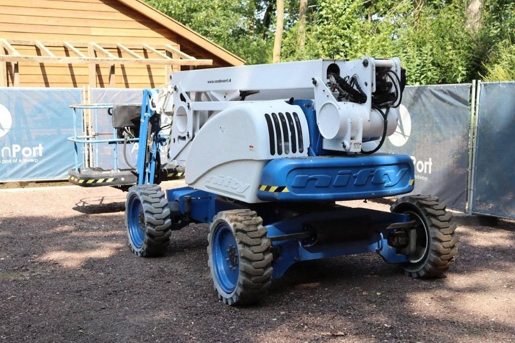 Teleskoparbeitsbühne типа Niftylift HR21D 4x4, Gebrauchtmaschine в Antwerpen (Фотография 4)