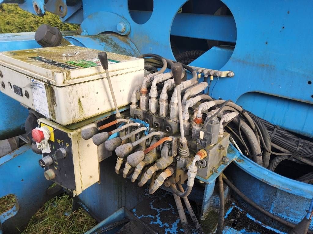 Teleskoparbeitsbühne des Typs Niftylift HR21DE control valve ventielenblok p19213, Gebrauchtmaschine in Hooge mierde (Bild 2)