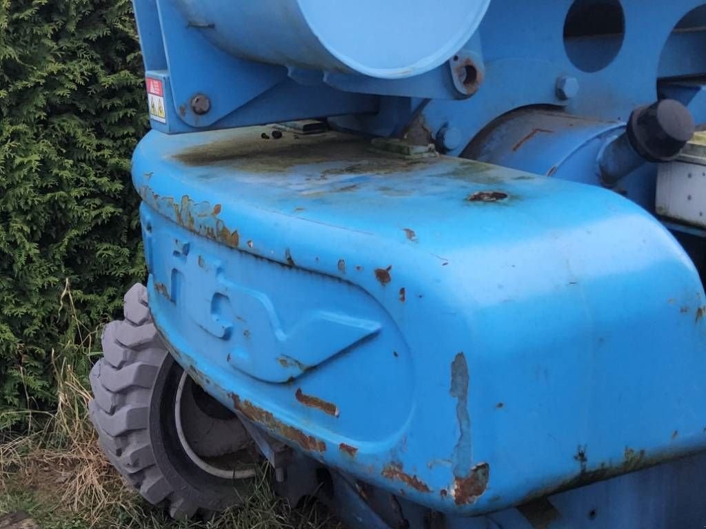 Teleskoparbeitsbühne tip Niftylift HR21DE counterweight nifty contragewicht p16420, Gebrauchtmaschine in Hooge mierde (Poză 2)