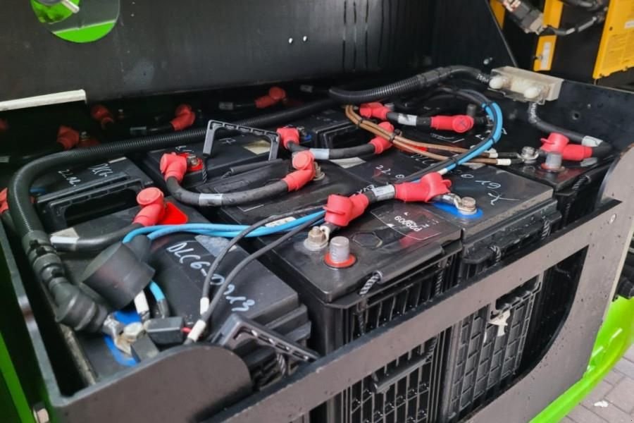 Teleskoparbeitsbühne типа Niftylift HR28 Hybrid 4x4 As-Is, Hybrid, 4x4 Drive, 28m Work, Gebrauchtmaschine в Groenlo (Фотография 3)