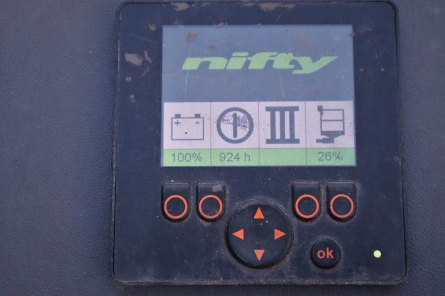 Teleskoparbeitsbühne des Typs Niftylift HR28 HYBRIDE Valid inspection, *Guarantee! Hybrid,, Gebrauchtmaschine in Groenlo (Bild 5)