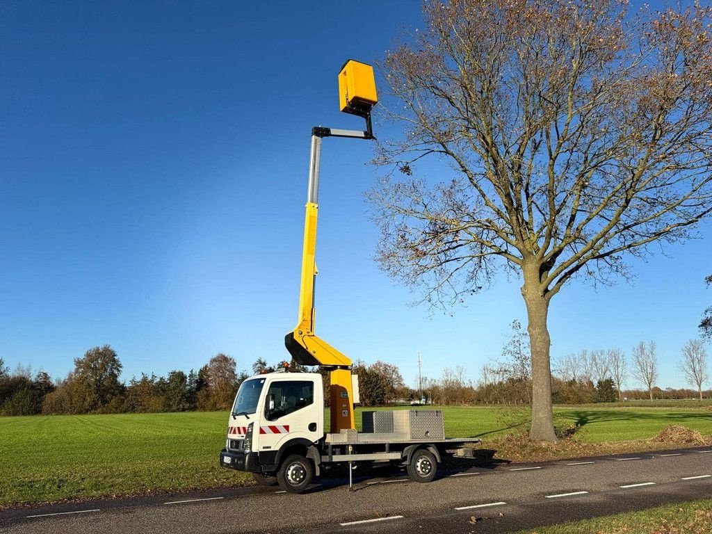 Teleskoparbeitsbühne des Typs Nissan Cabstar Klubb K26, Gebrauchtmaschine in Antwerpen (Bild 9)