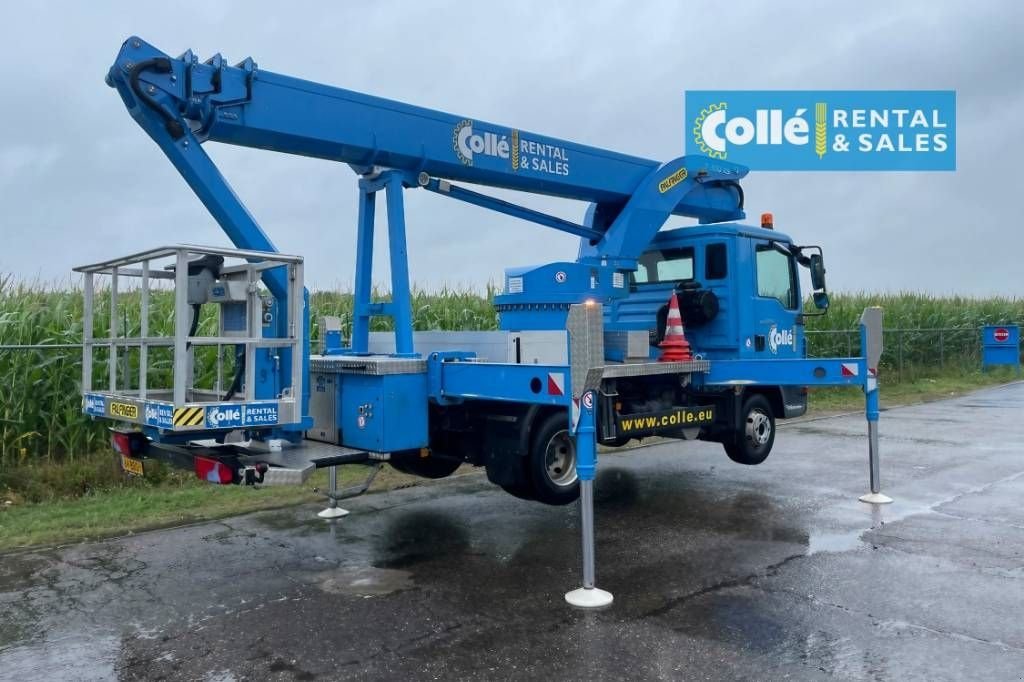 Teleskoparbeitsbühne des Typs Palfinger P 300 KS 2012, Gebrauchtmaschine in Sittard (Bild 10)