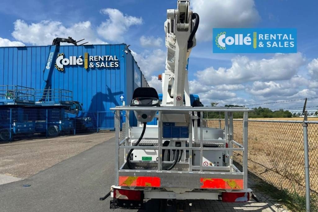 Teleskoparbeitsbühne tip Palfinger P 300 KS 2015, Gebrauchtmaschine in Sittard (Poză 7)