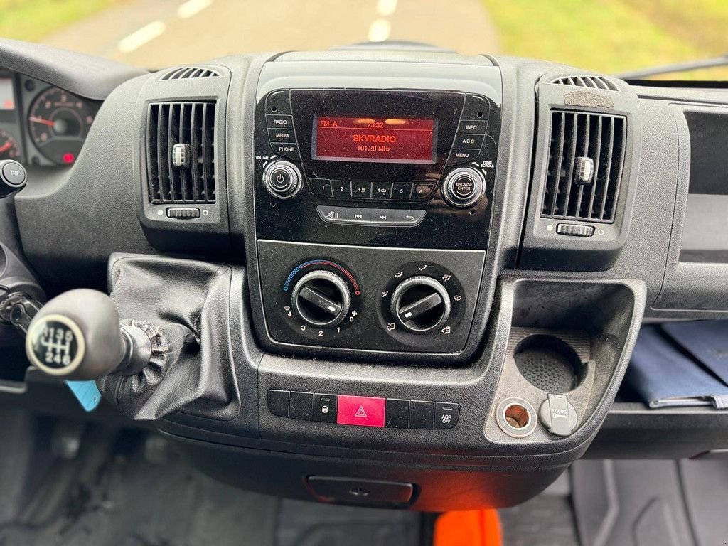 Teleskoparbeitsbühne des Typs Peugeot Boxer 2.2HDI, Gebrauchtmaschine in Antwerpen (Bild 11)