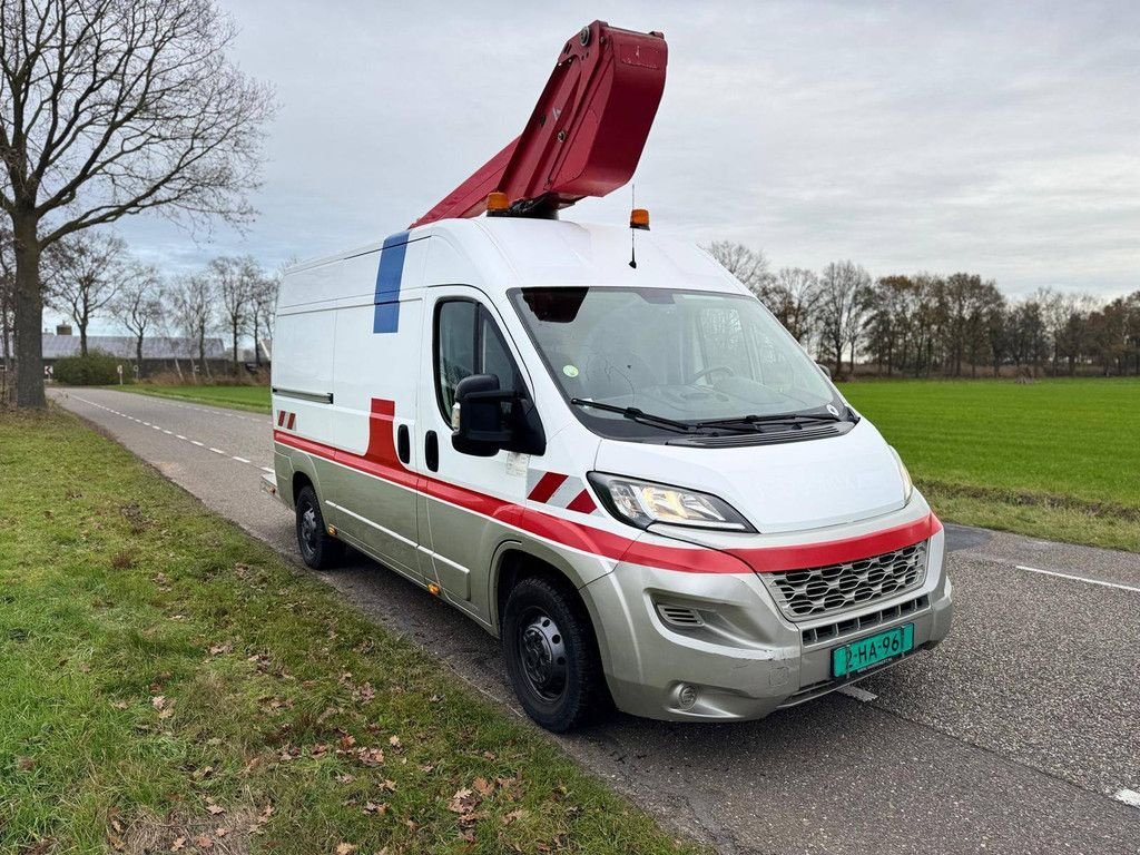 Teleskoparbeitsbühne des Typs Peugeot Boxer 2.2HDI, Gebrauchtmaschine in Antwerpen (Bild 10)