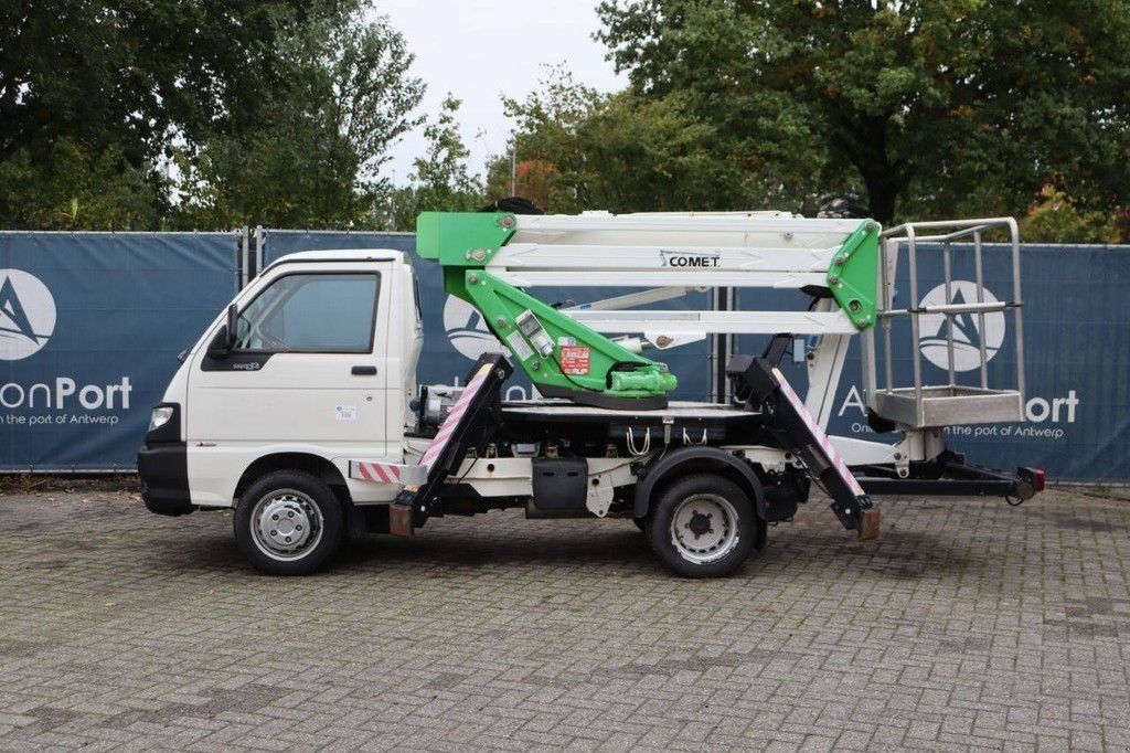 Teleskoparbeitsbühne van het type Piaggio Porter Maxxi, Gebrauchtmaschine in Antwerpen (Foto 2)